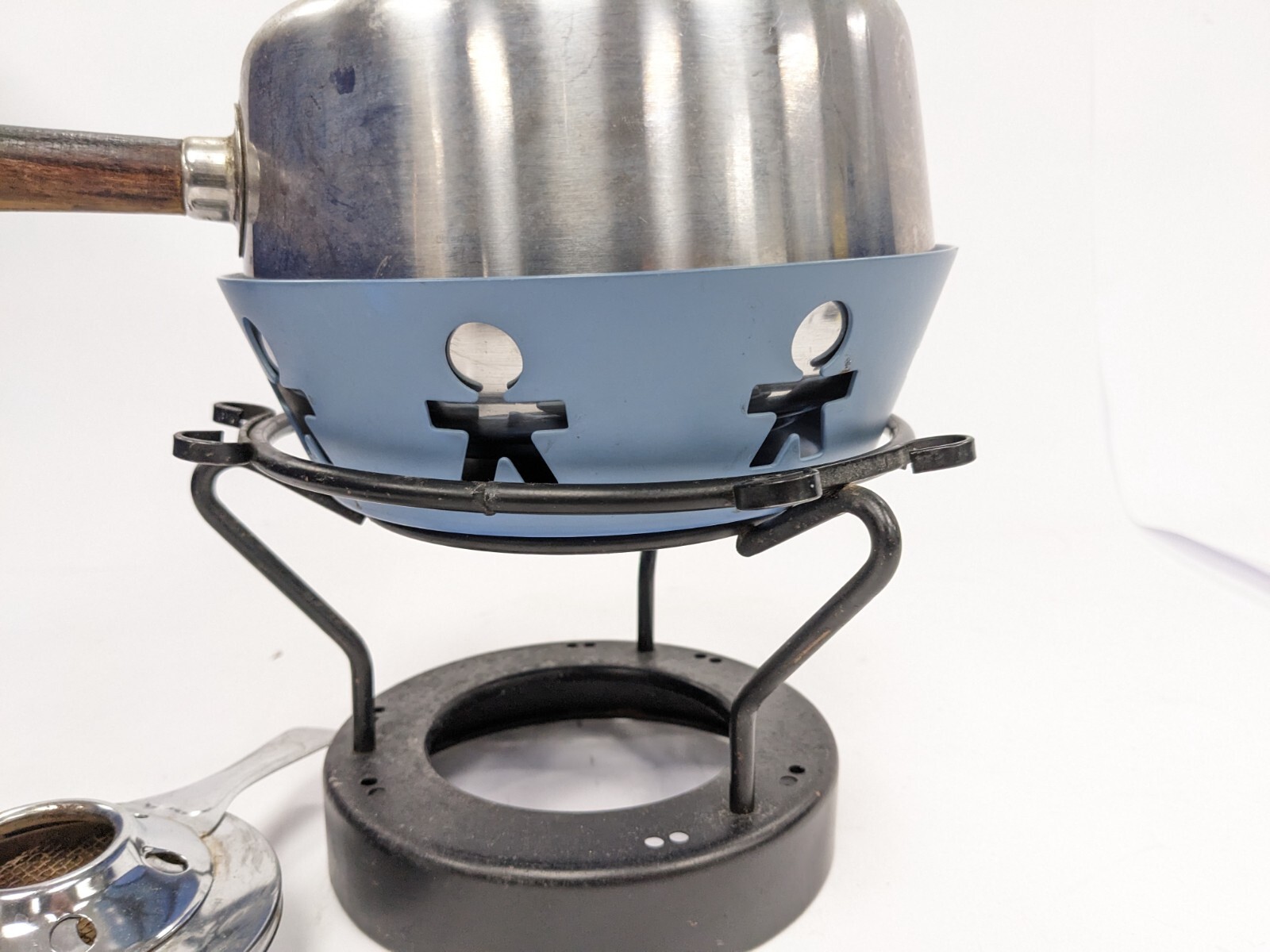 Camping Stove & Saucepan 17cm Wide Working Order Used Condition C33 eBay