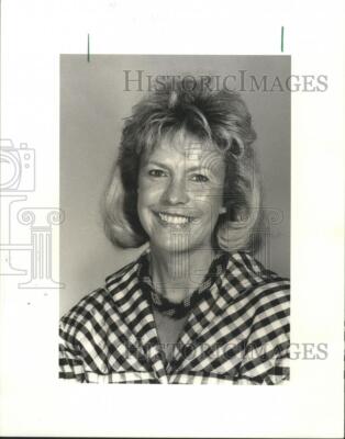 1988 Press Photo Mrs. Gil Boudreaux Jr., President of Ladies Leukemia League