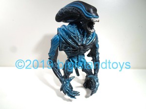 gorilla alien toy