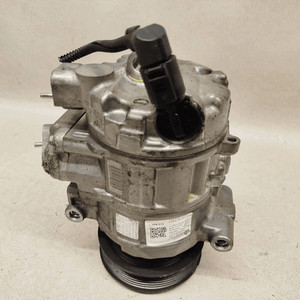 1K0820859T Klimakompressor  VOLKSWAGEN GOLF (5K/AJ) 1.4 TSI (90Kw) Ber.