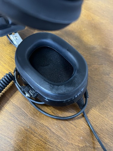 TRACK SCAN Wyścigi Wyścigi Redukcja szumów Radio Przewodowe słuchawki PRZETESTOWANE! - Zdjęcie 4 z 5