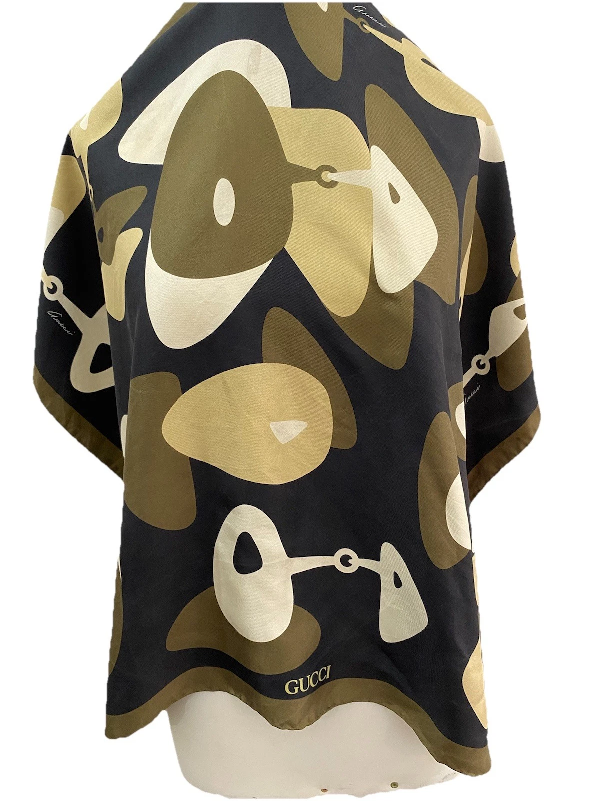 S37#Foulard en soie monogramme Gucci 34 pouces a fil tiré et tache colorée