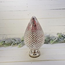 Szyszki jodłowe, rzeźba, Boże Narodzenie |szkło, srebro, struktura | wys. 46,0x szer. 22,0cm