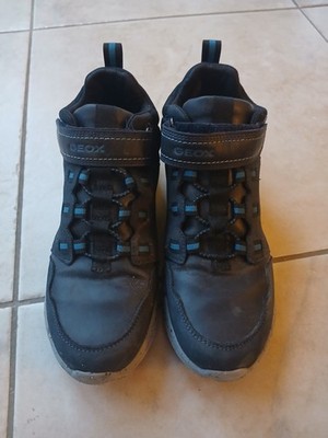 Geox, gr.38 UK5,knöchelhohe  Jungenschuhe, Farbe schwarz Gr.38, wasserdicht