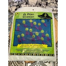 Vintage 2000 Sun Hill Halloween Alien Invasion Decoration Set - 15 Figures
