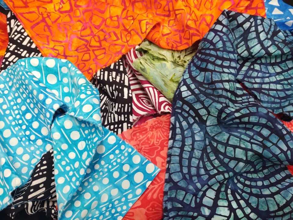 Lunn Fabric Scraps 5 Pound ~20 Yards Artisan Studios Batik Only Grab Bag Scrap - Image 3 of 4