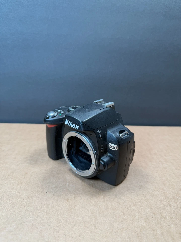 Nikon D60 10.2MP цифровой DSLR камеры треснувший экран читать!!! - Изображение 3 из 4