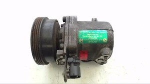 BMW 328i E36 Kompressor Klimaanlage 64528390228 27693