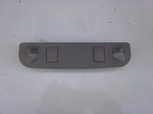 Audi A4 8E B6 Innenraumleuchte Leuchte hinten 8E0947111A