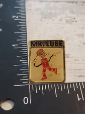 Vintage Mr Lube Advertising Gas Station Oil Change Service Pin Canada Uv