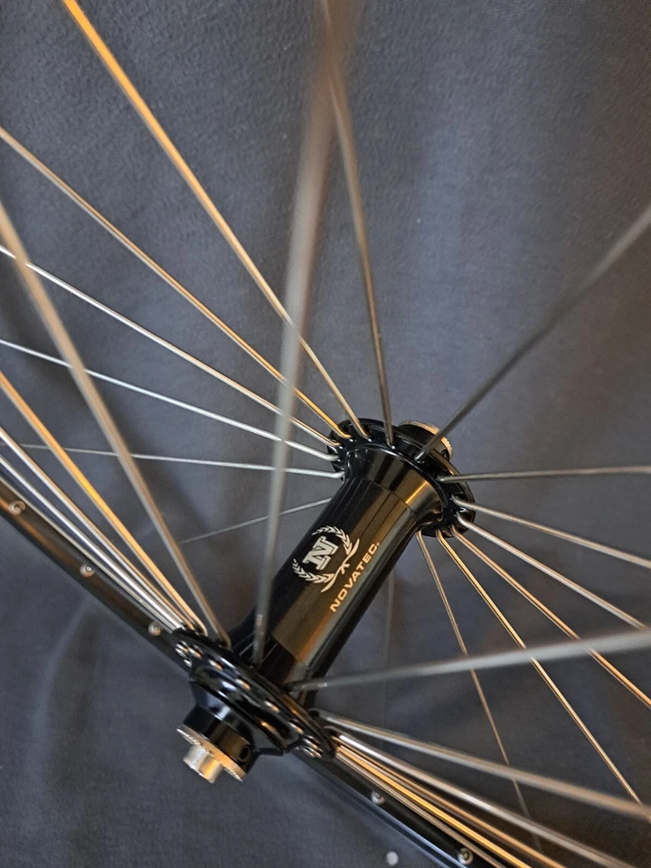 Laufradsatz 28 Zoll LRS Singlespeed Fixi NOVATEC Ryde fix free Freilauf mit 16Z - Bild 3 von 4