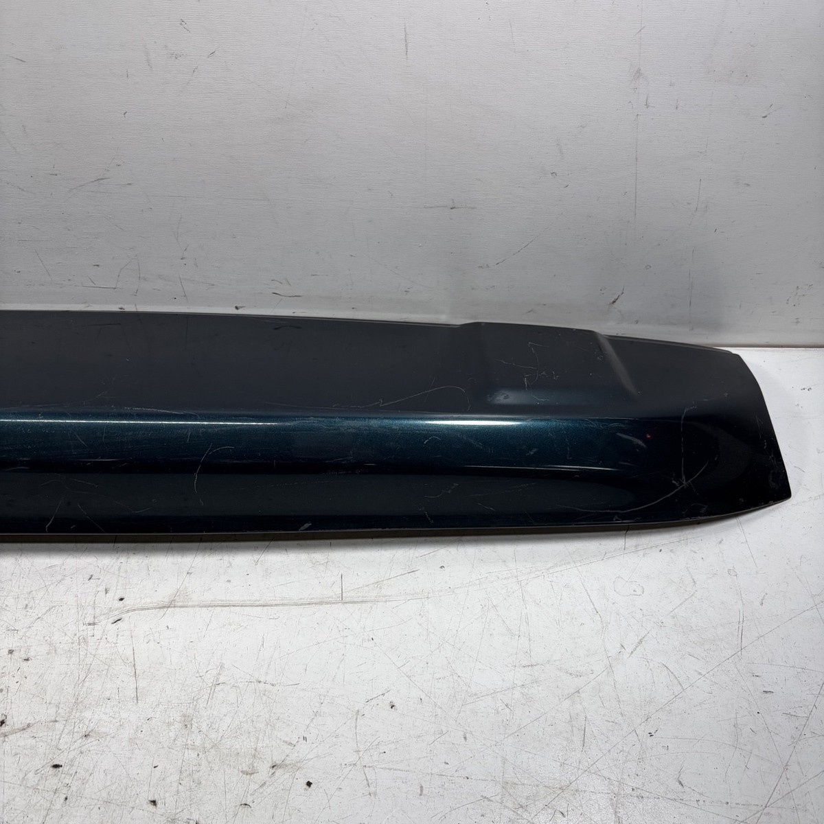 97-01 Honda CR-V Rear Tailgate Spoiler Green 68800-S10-020ZZ OEM