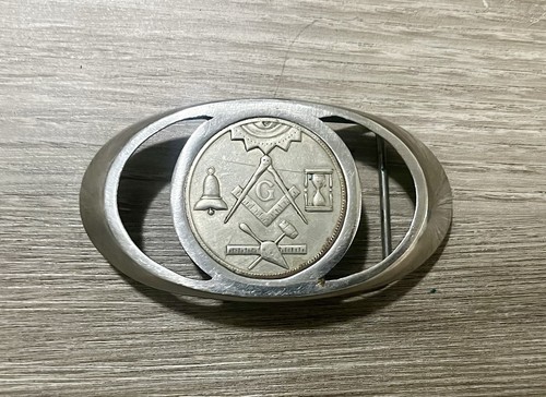 Vintage Freemason Masonic Belt Buckle w/ Made A Mason Coin Token Center Piece