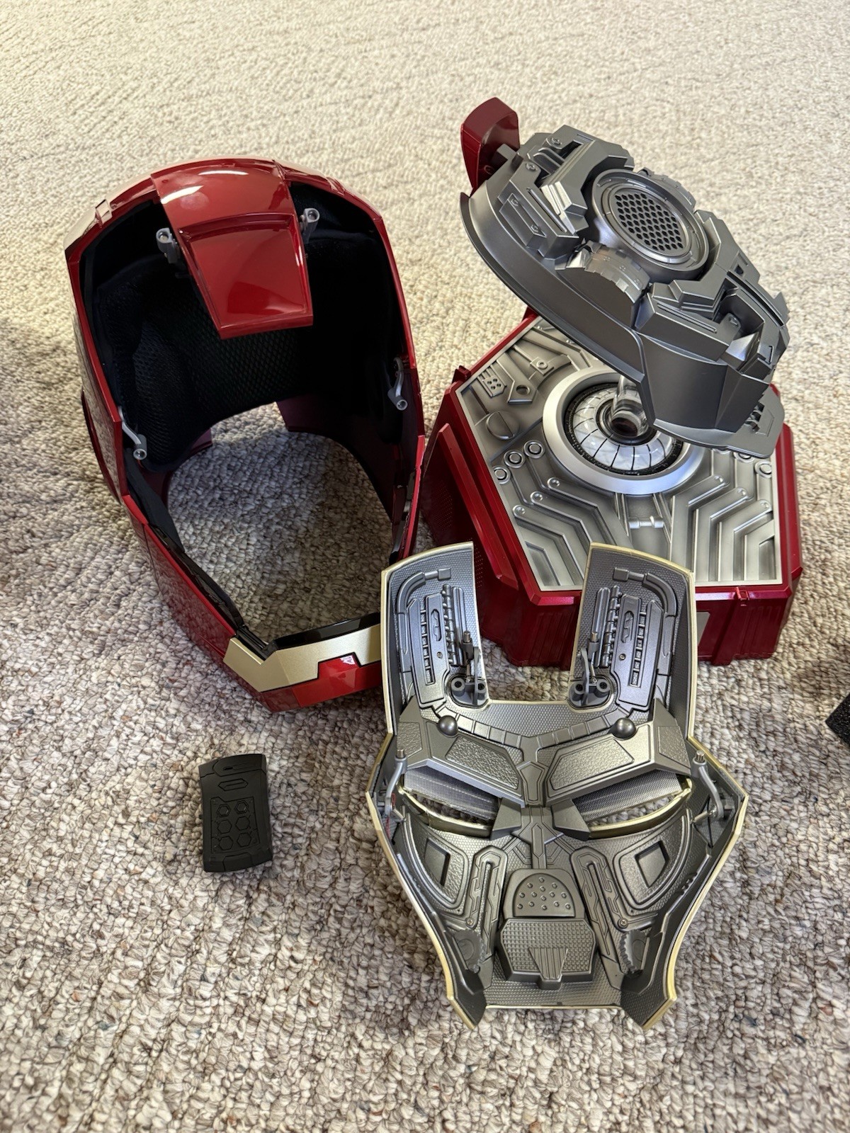 Iron Man Infinity Saga Helmet Replica, Remote, Motorized Faceplate Electronics