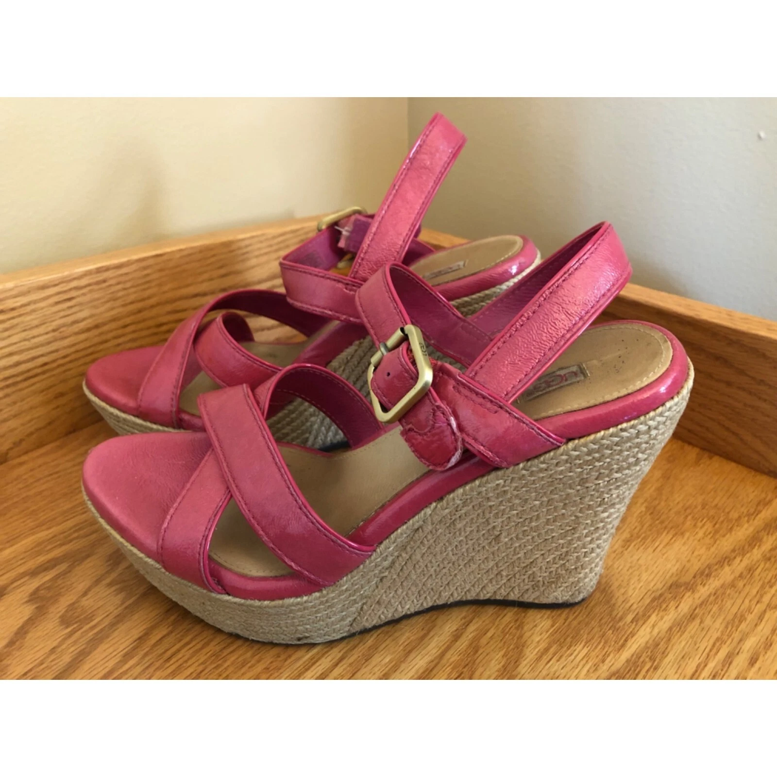 UGG Jackilyn Sandali espadrillas con plateau in pelle verniciata rosa donna 8 39 (6w7)