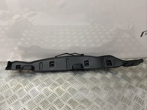 BMW 5er 530e G30 2019 Seitenflügel vorne links Kunststoffabdeckung 7352221