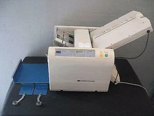 UCHIDA F-43N Paper Folding Machine