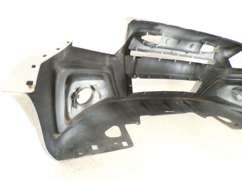 ISUZU D MAX XTR Front Bumper 2018-ON | OEM NO PART NUMBER Used Genuine - Picture 9 of 12