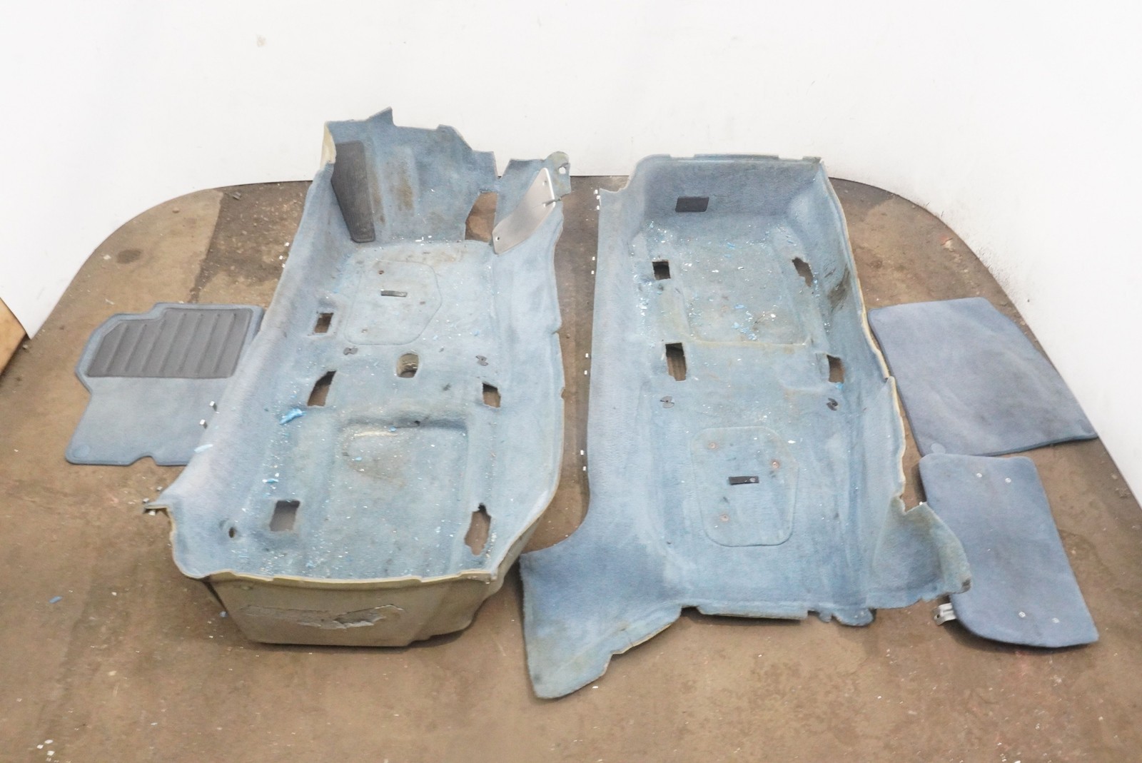Ferrari California 2010 RIGHT Carpet P/N 0000311168