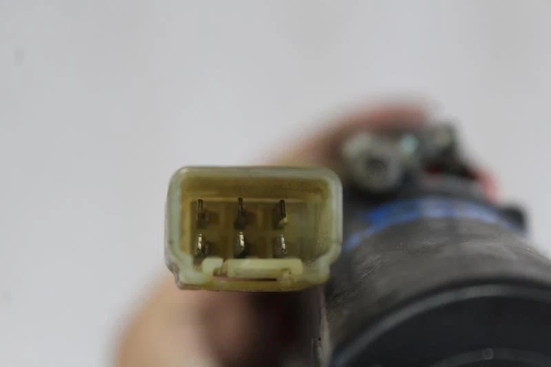 1991 1992 1993 1994 1995 1996 1997 TOYOTA LAND CRUISER MOTOR TETO SOLAR 35730-60011 - Imagem 3 de 4