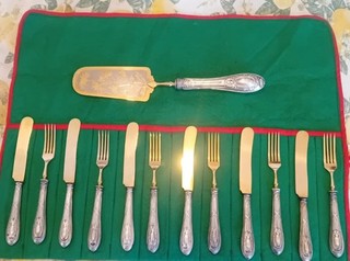 Antikes 13 teiliges Besteck Set – 800er Silber Solingen vergoldete Klingen