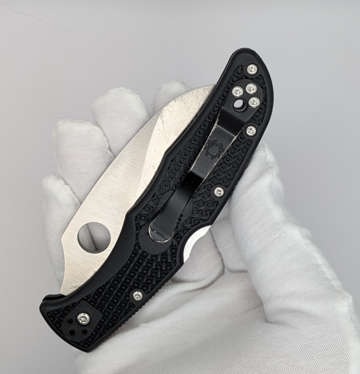 Spyderco Matriarch 2 VG-10 Seki City Reverse S SpyderEdge Serrated