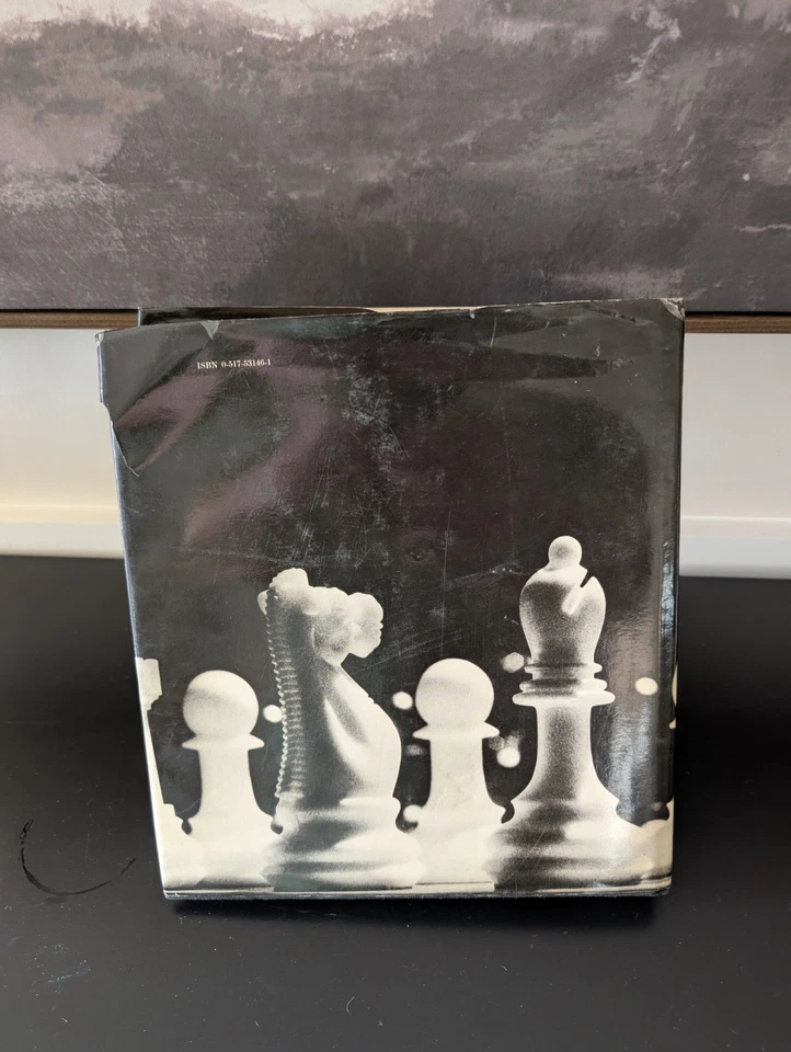 Golombek's Encyclopedia of Chess 1977 Hardcover w/ Dust Jacket Crown Pub - Image 2 of 4