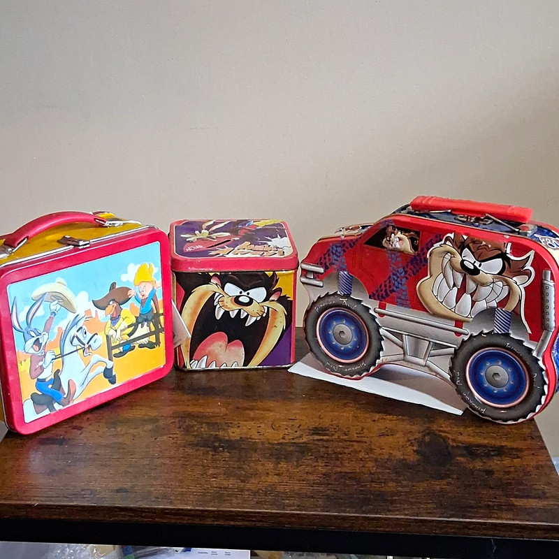 Looney Tunes Hallmark Metal Lunch Boxes & Tins Lot - Bugs Bunny, Taz, Tweety
