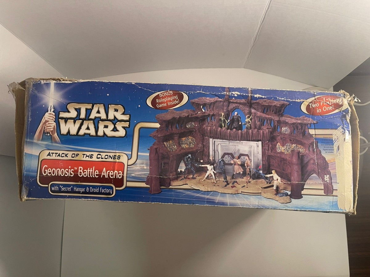 Star Wars ジオーノシスバトルアリーナ Hasbro Star Wars Attack of The Clones Geonosis Battle Arena Play