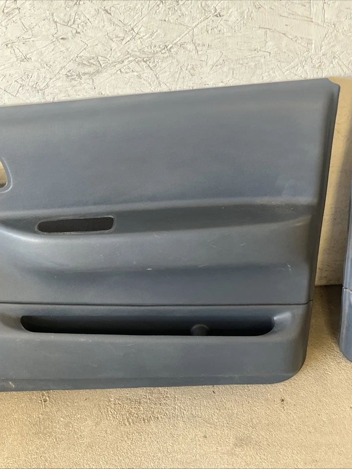 93 94 95 96 97 98 Toyota T100 Juego de paneles de puerta de manivela interior azul izquierda y derecha Foto 4 de 4