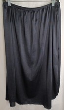 Vanity Fair XL 28x44 3/4 length slip