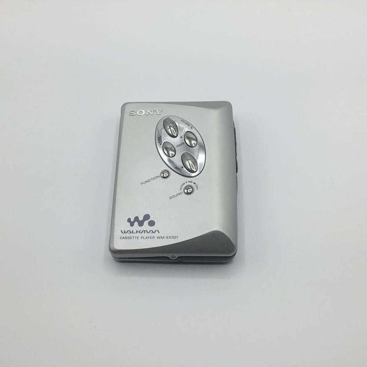 SONY WALKMAN AUTO REVERSE グレー　レトロ Sony Walkman Auto-Reverse Portable Cassette Player Silver (WM
