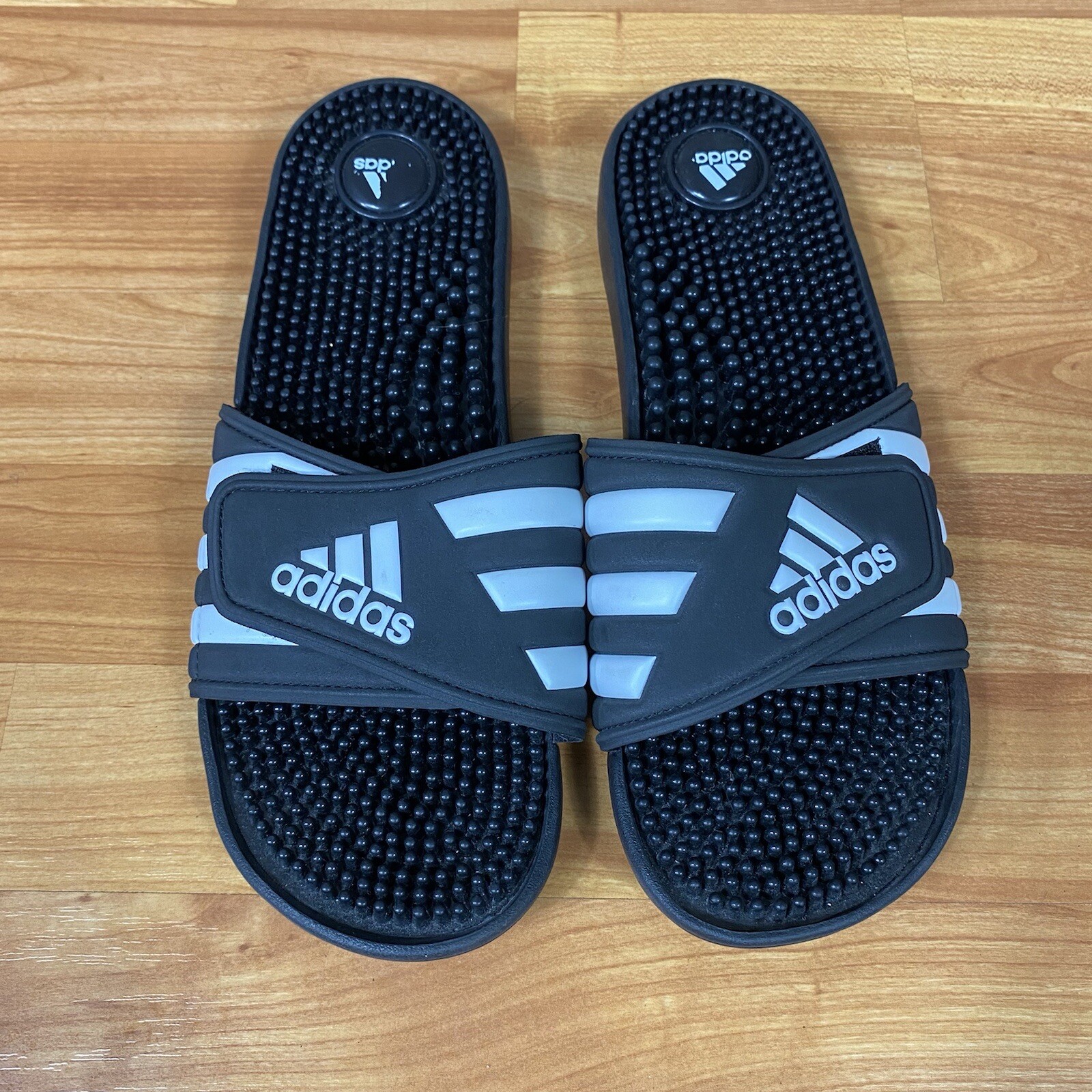Adidas Adissage Sandals Womens Size 8 