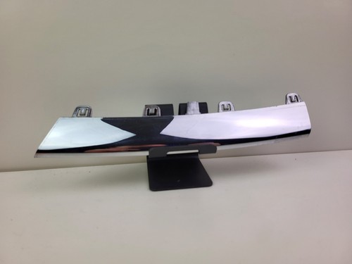 Kühlergrill Leiste Chrom 1k5853651MDL VW