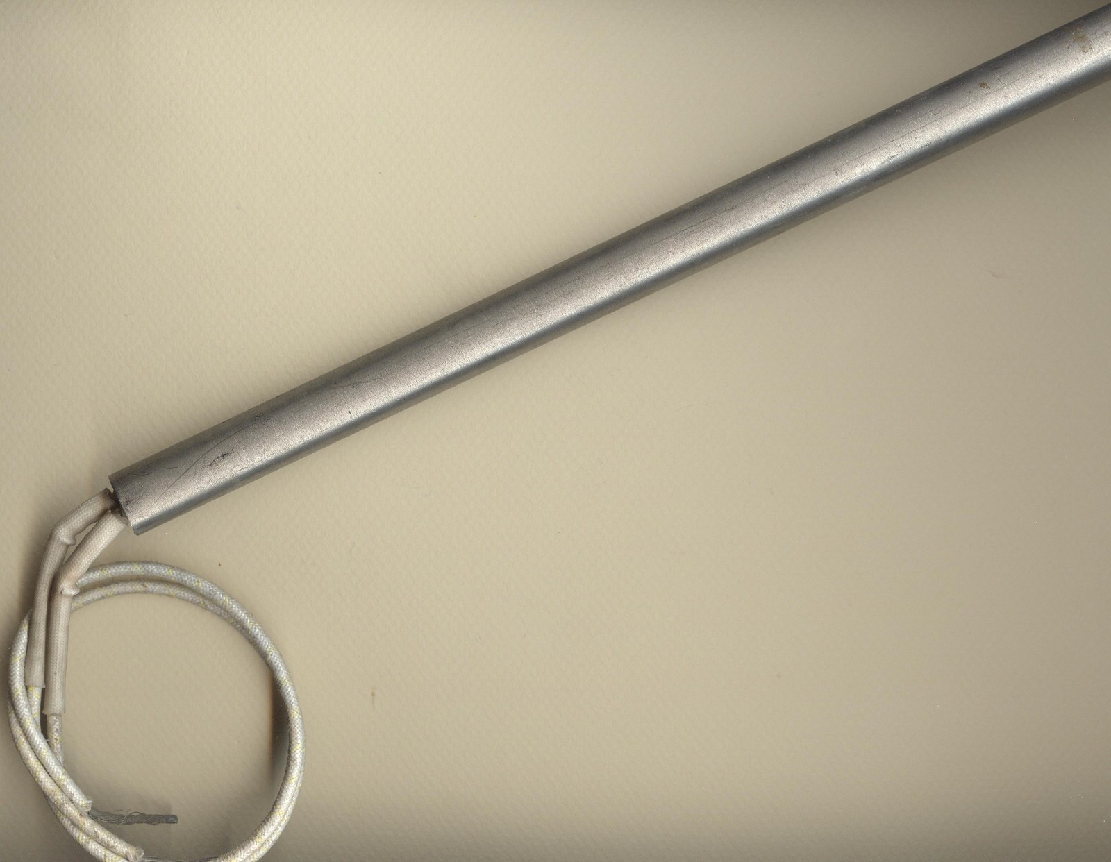 FAST HEAT Cartridge Heater 5/8" Dia X 17" Long 3400W 240V 12" Fiberglass Leads