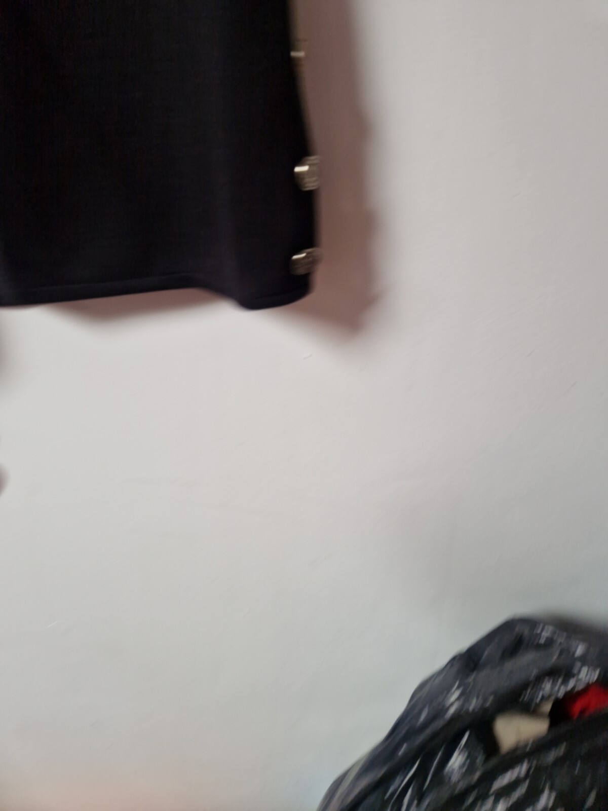 Picture 6 of 12