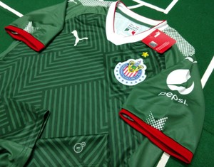 chivas clothes
