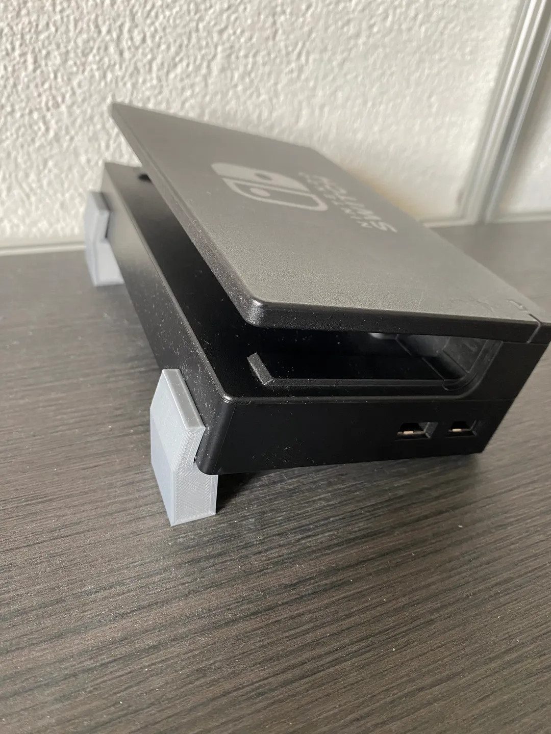 Nintendo Switch Dock Feet Low-Profile Horizontal Stand Holder Support Behind TV