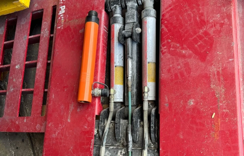 CHASSIS LINER LIFT N RAK PRO REPLACMENT RAISE LOWER CYLINDER PART 212010 - Image 4 of 4