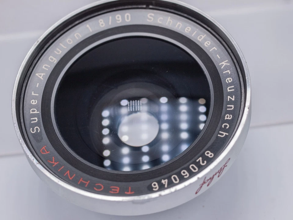 Front Group Only - Lente Linhof Schneider-Kreuznach Super-Angulon 90 mm F8 LF Foto 2 de 4