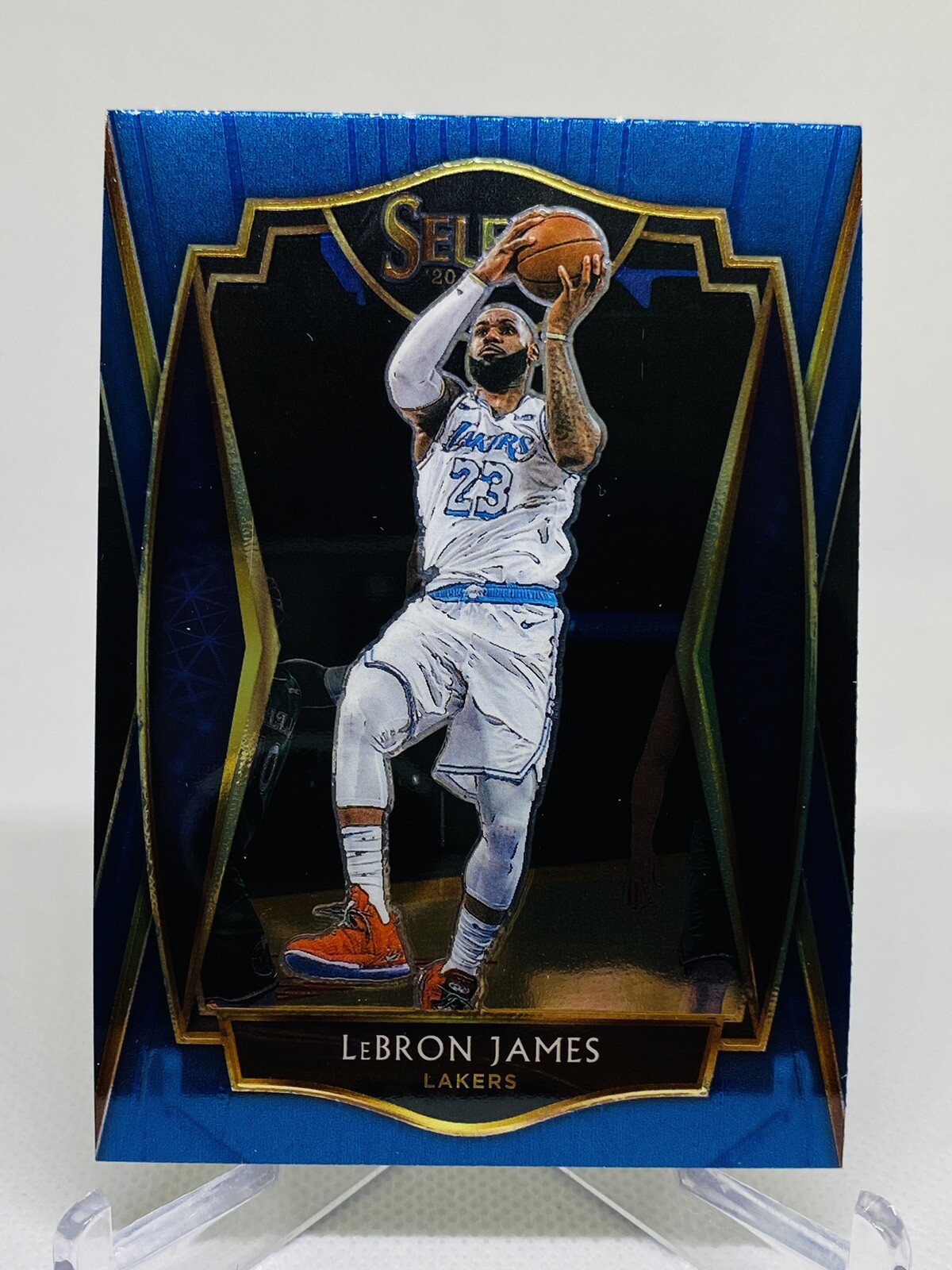 2020-21 Panini Select LeBron James Blue Prizm Premier Level #113 LA Lakers