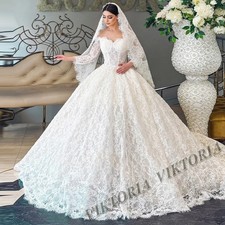 Vestido de novia blanco de encaje floral manga larga con velo