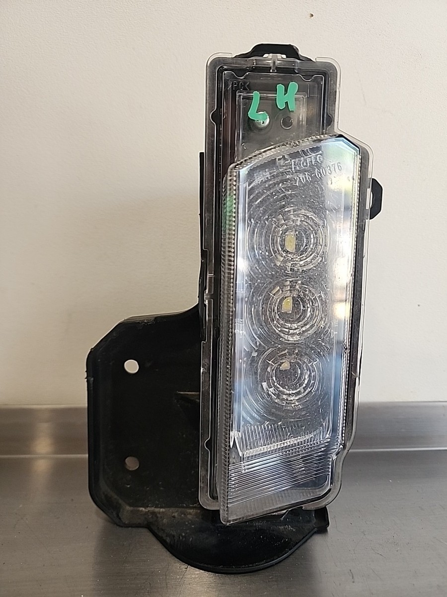 15 - 2019 Subaru Impreza Fog Light Driver Left Lamp Pre-Crash