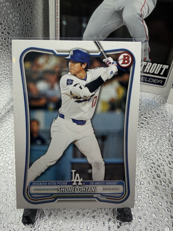 2026 Bowman Shohei Ohtani Los Angeles Dodgers #17 Baseball Card