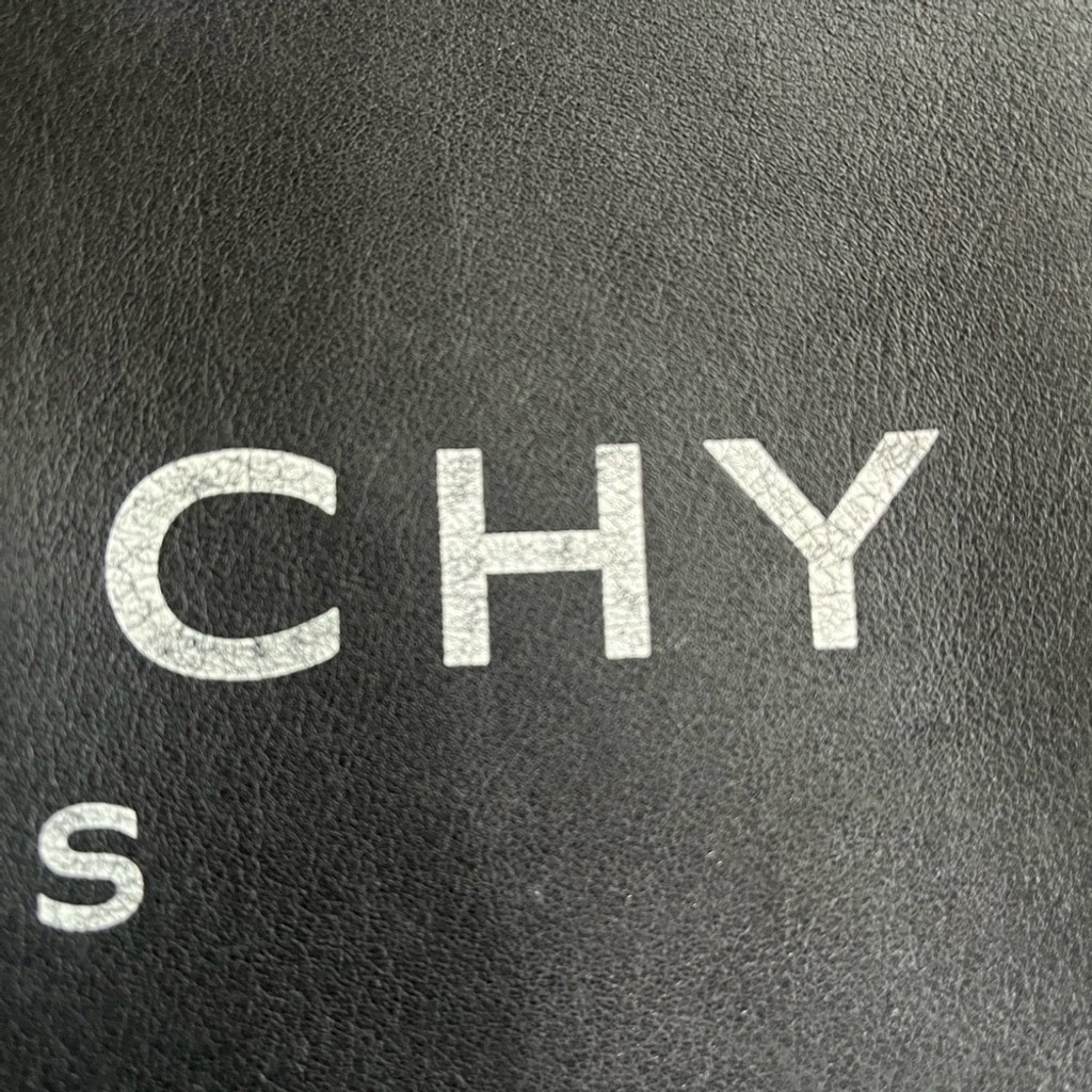 GIVENCHY BLACK LEATHER POUCH - image 4