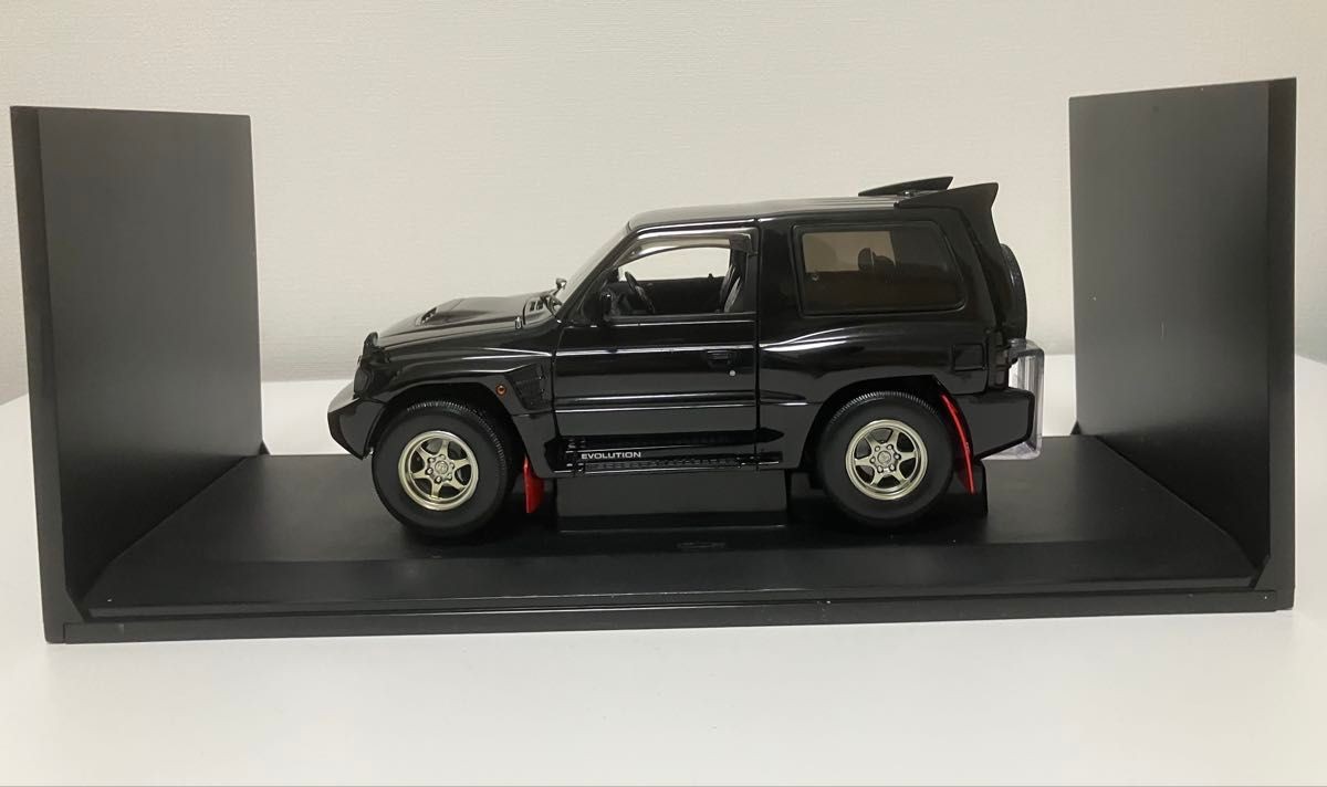 オートアート　1/18 MITSUBISHI パジェロ エヴォリューション AUTOart 1/18 Mitsubishi Pajero Evolution Black SUV Model Used | eBay