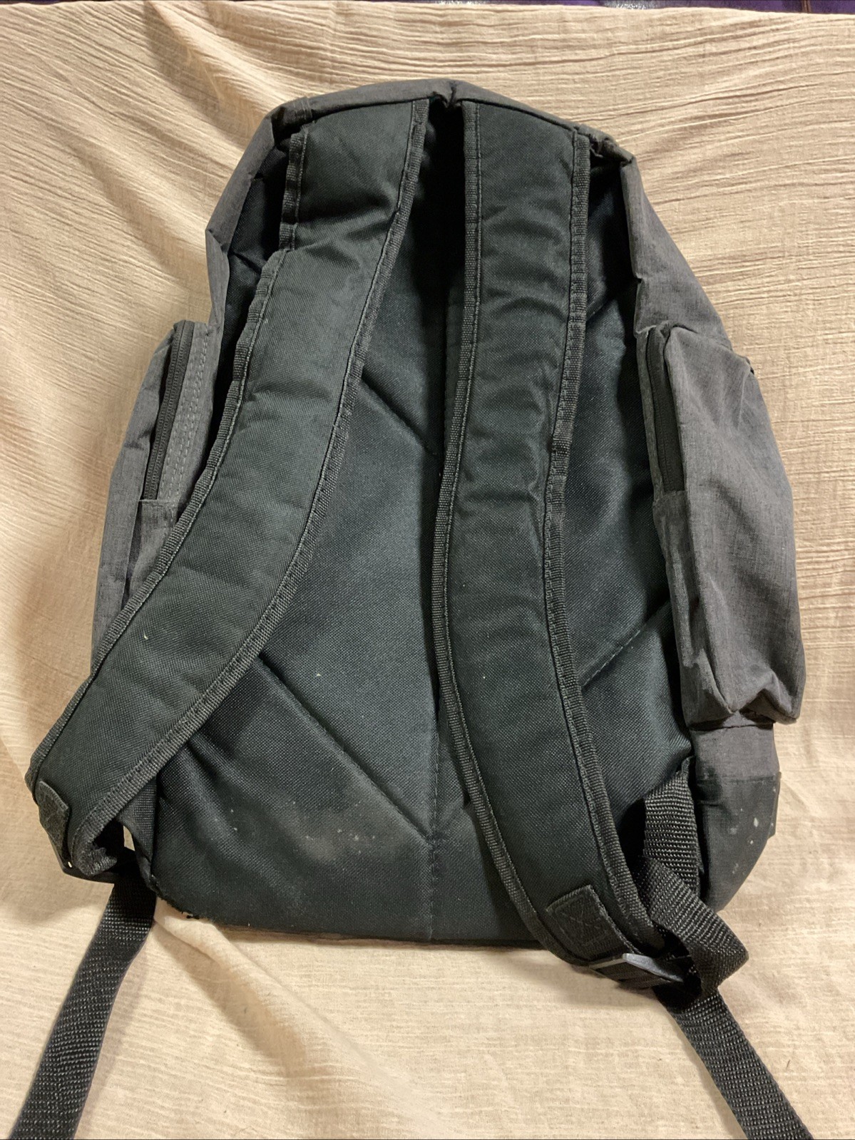 Eastsport Gray Backpack with Multiple Pockets & P… - image 5