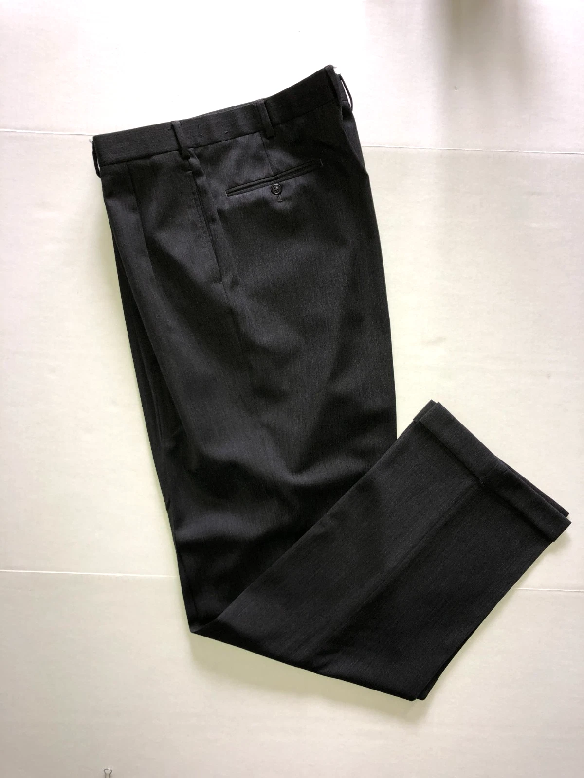 Brooks Brothers 42x34 Grey 100% Wool Pleated & Cuffed Dress Pants