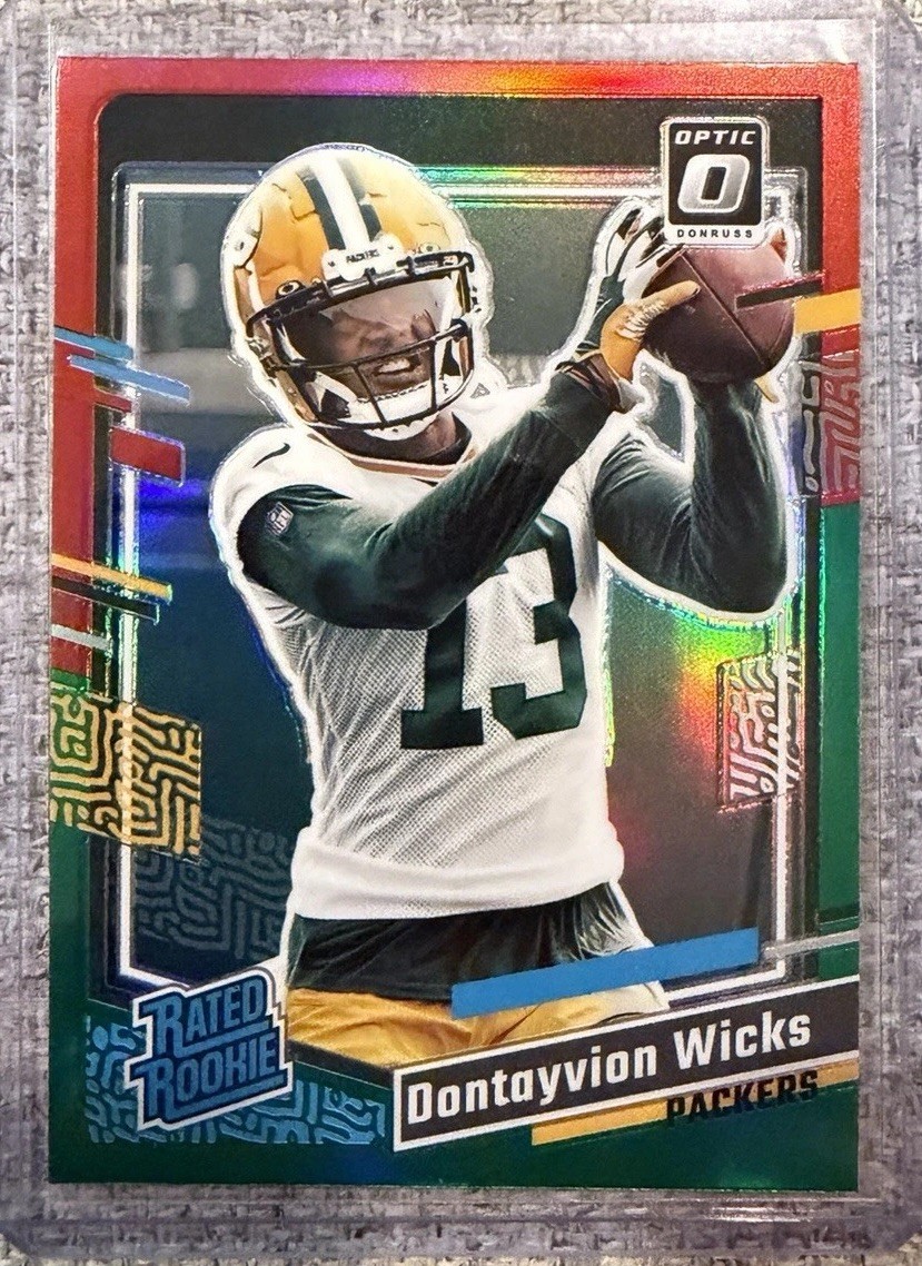 Dontayvion Wicks Panini Donruss #333 Preview Red/Green Optic