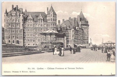 Vintage Québec Château Frontenac & Terrasse Dufferin Black & White Postcard